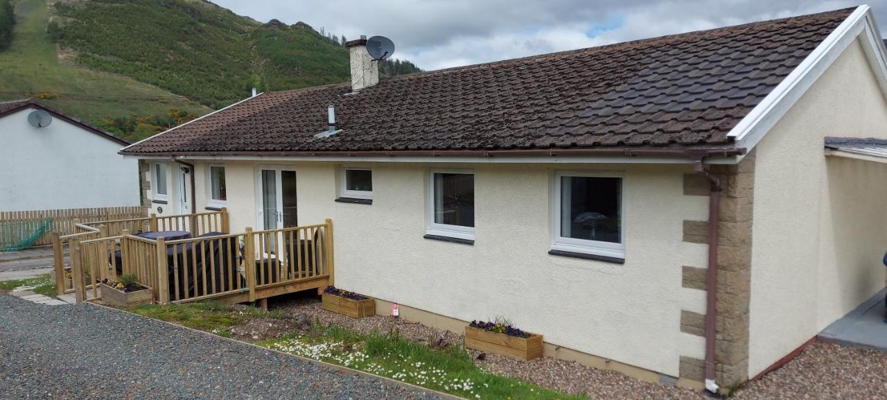 2 Cv At Lochgoilhead With Swedish Hot Tub Exterior foto